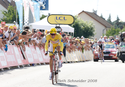 Carlos Sastre racing to definitive Tour de France win