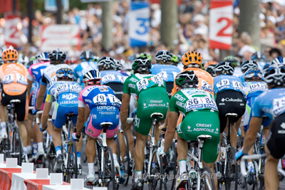 Rear view of peloton on Champs Elysee