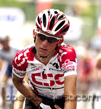 Tyler Hamilton race finish with broken collarbone, 2003 Tour de France