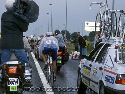 Fignon about to quit the Tour