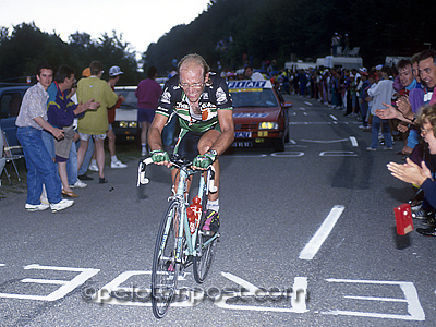 Fignon summiting the Grand Ballon en route to win in 1992