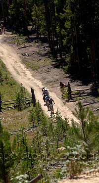 Leipheimer and Kobelsi starting Powerline climb