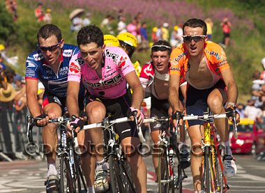 Hamilton, Armstrong, Beloki, Zubeldia on Alpe d'Huez in the 2003 Tour de France