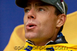 Cadel Evans emotional