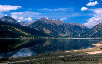 Twin Lakes at entry to Independence Pass