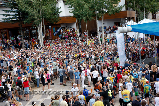 Crowds around the Vail podium