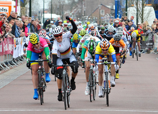 Teutenberg wins Stage 2 of Energiewacht