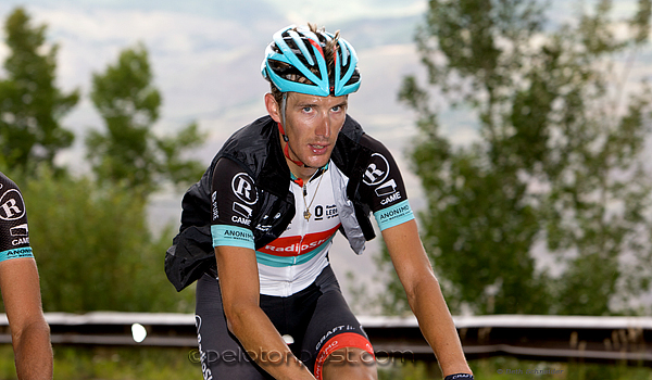 Andy Schleck doesn't look like he's enjoying the race